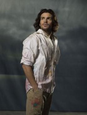 Santiago Cabrera